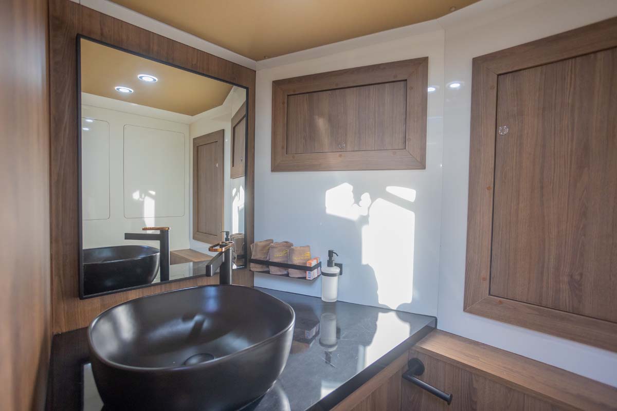 Luxury bathroom on Colnago 35 private charter Croatia