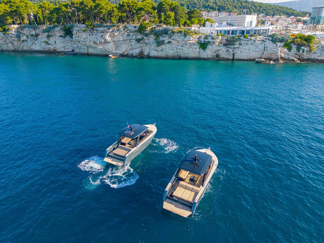 Luxury boat tour Croatia aboard Colnago 35