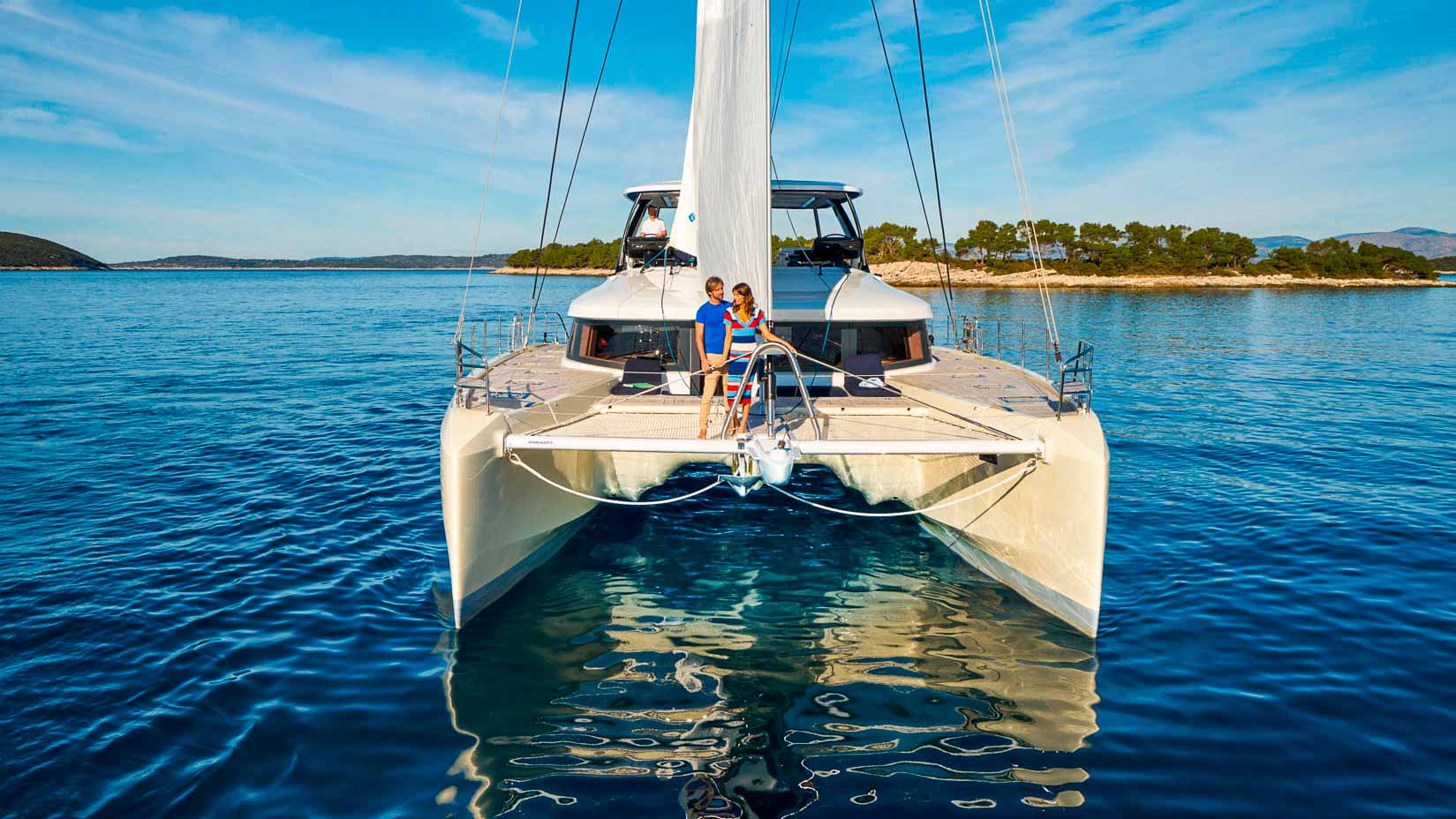 05-AMADA-MIA-stern-view-19