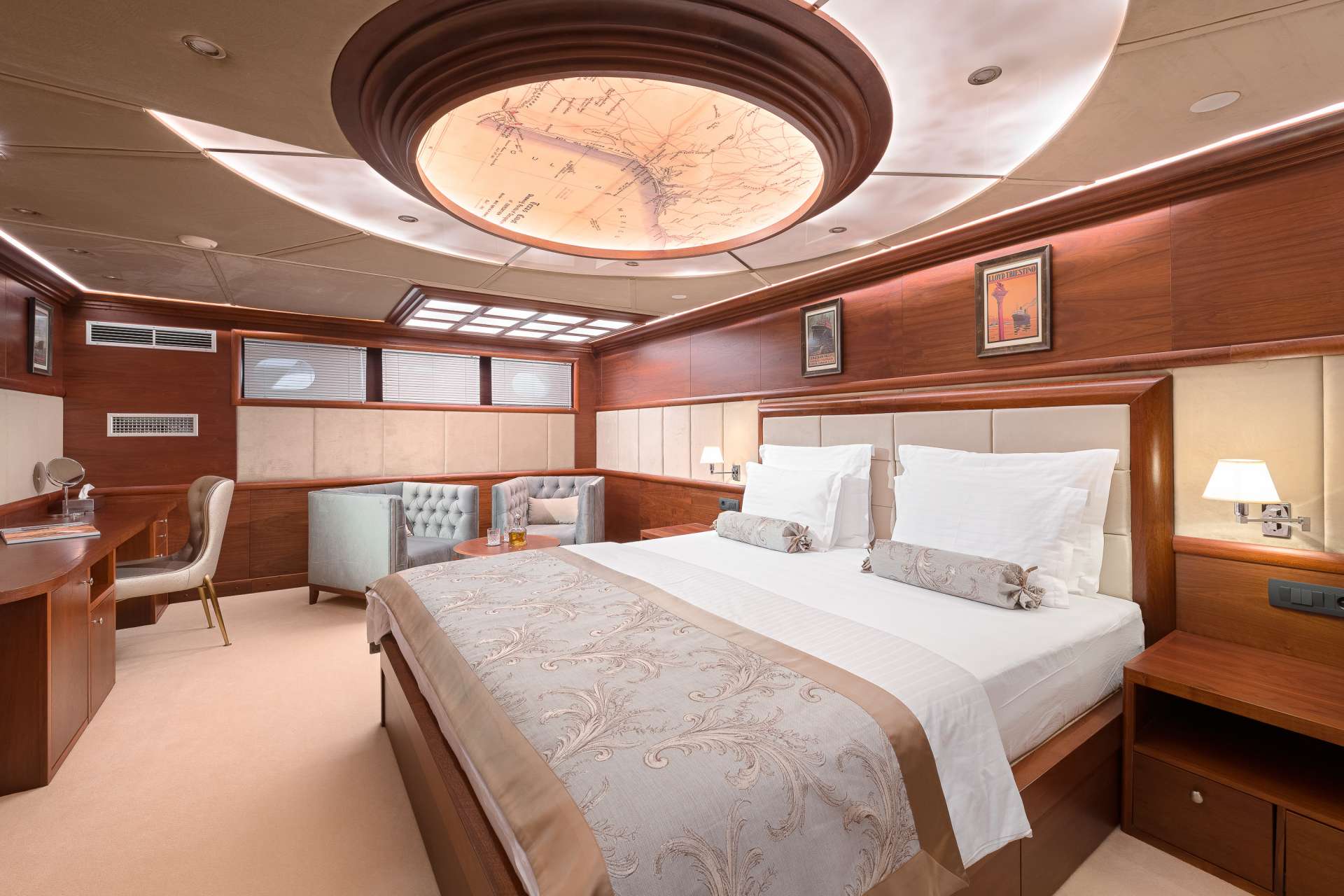 LG Aft Master Cabin (4)