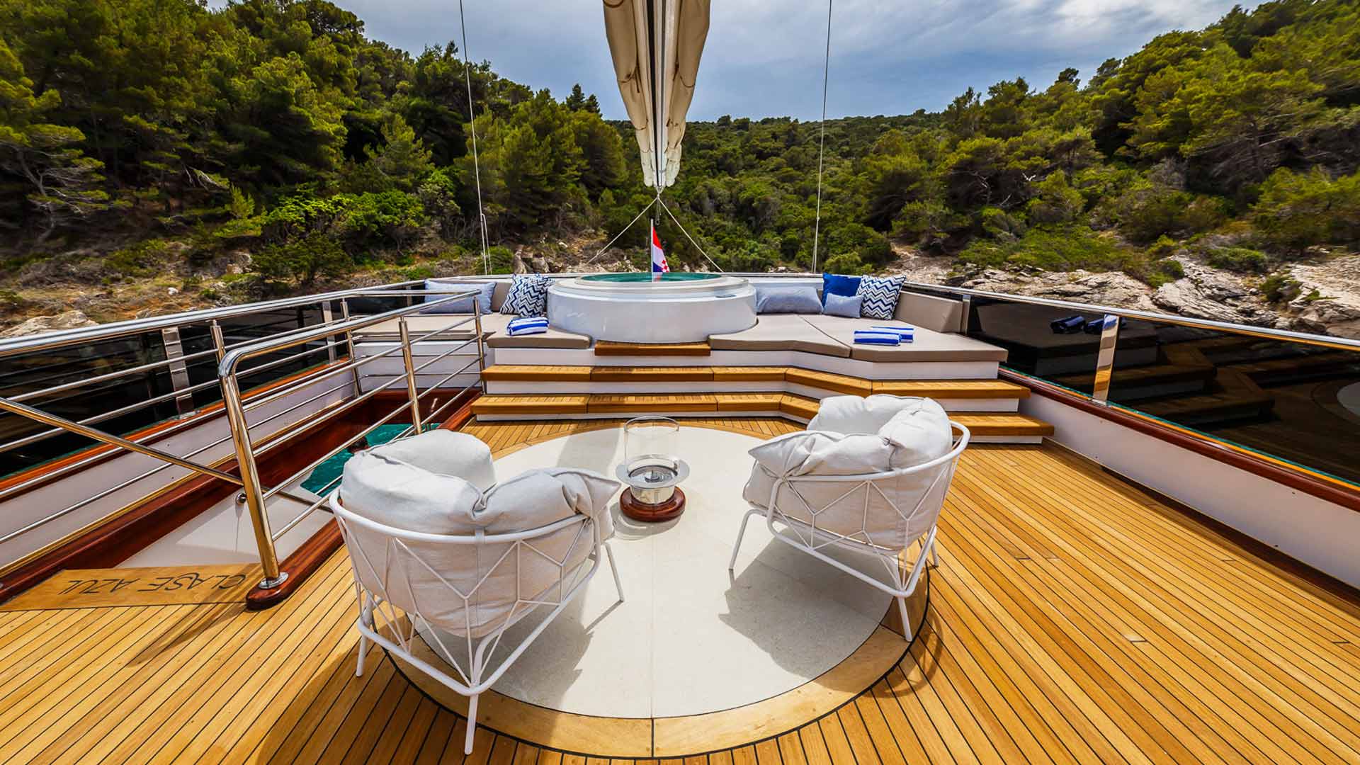 23-clase-azul-croatia-charter-fire-pit-sundeck