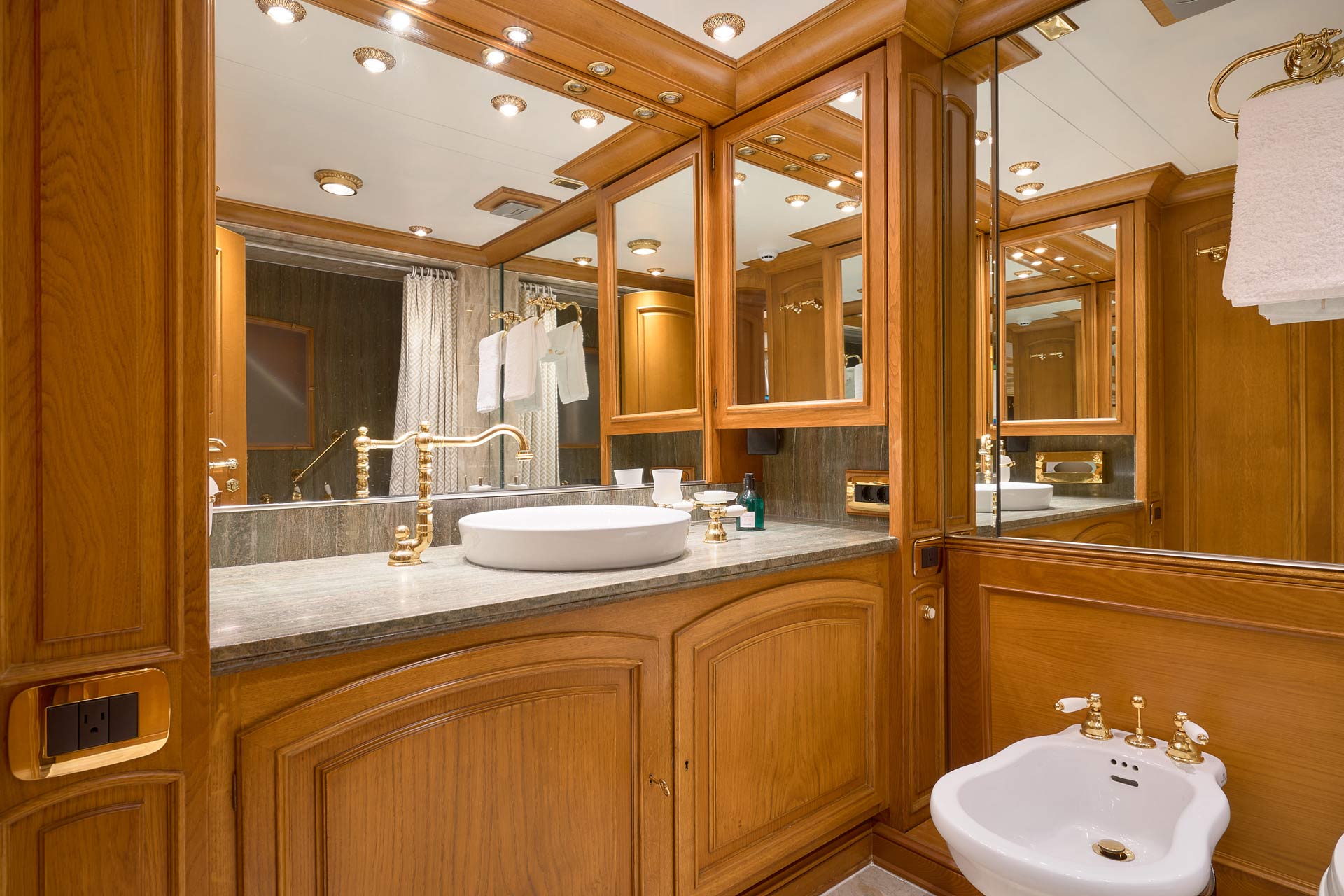 to-je-to-bathroom4