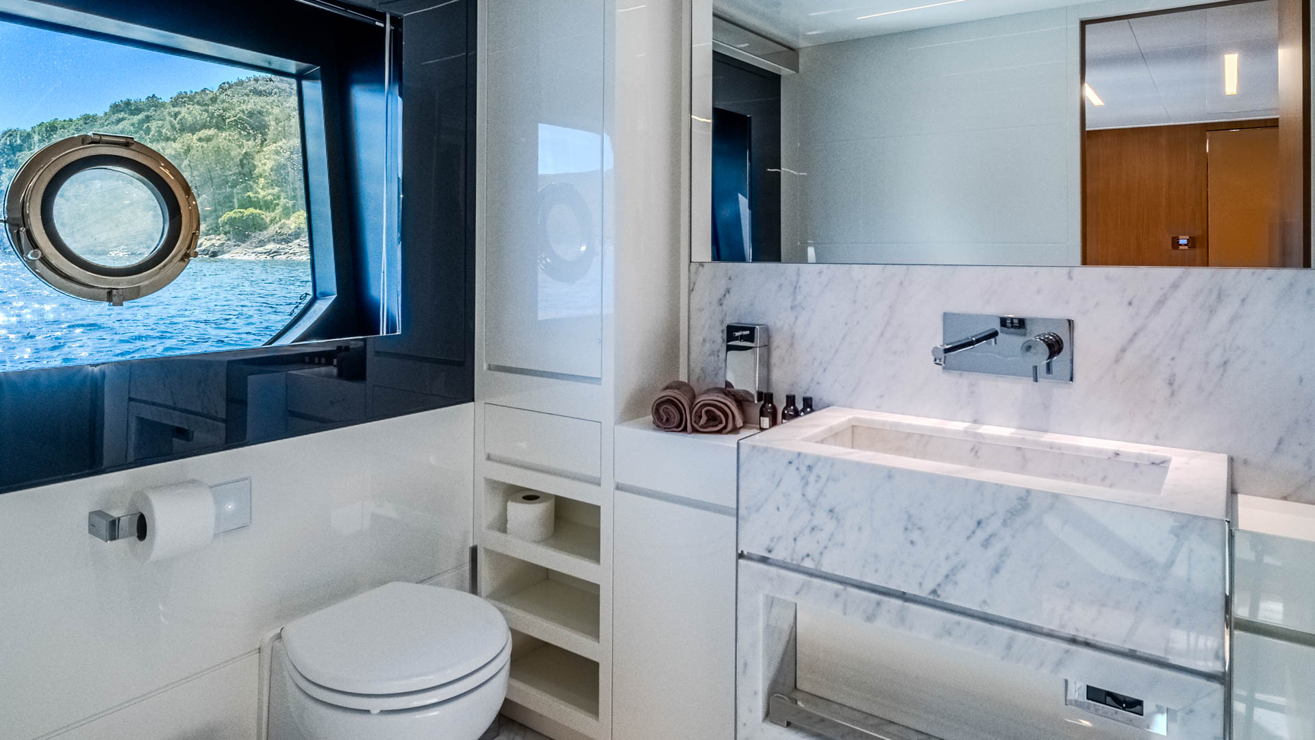32-No-Stress-888-Bathroom-2_