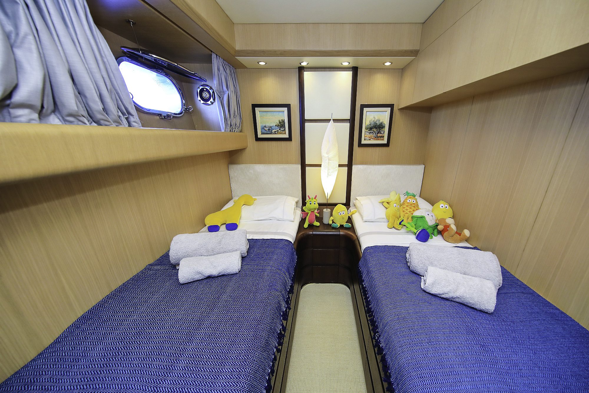 36-HOPE-I-Twin-cabin _