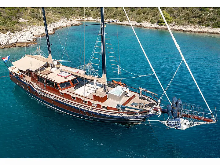 6507004200000101476_Pacha_main