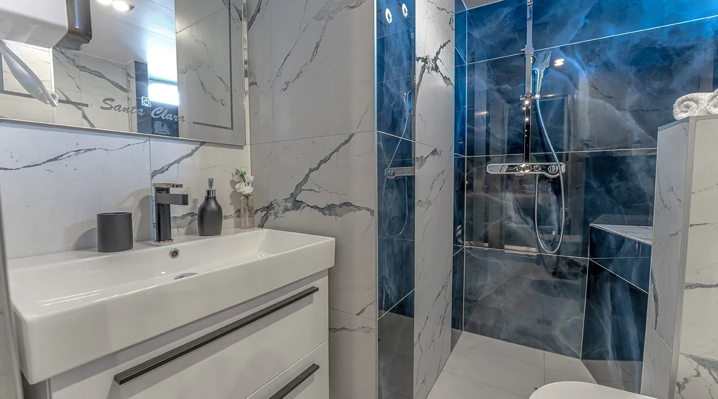 santa_clara_bathroom_5.jpg